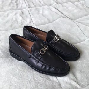 Salvatore Ferragamo Black Leather Loafers Mens Size 8